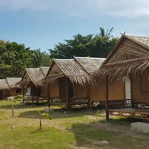 2* Station touristique Lanta Local Hut
